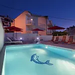 Bingo Aparthotel 3*