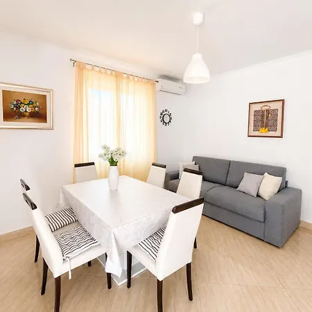 Aparthotel Bingo Cavtat