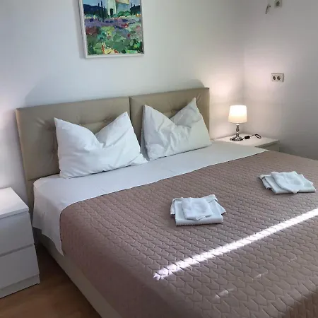 Bingo Hotel apartamentowy 3*